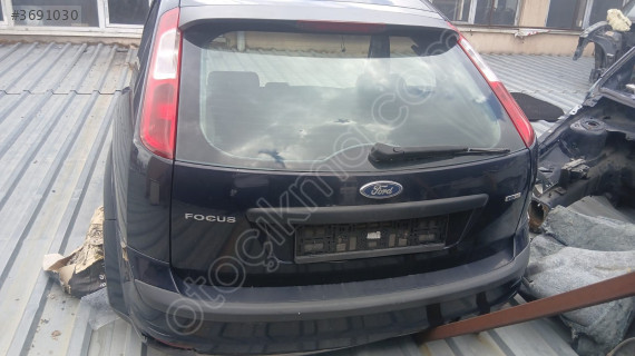 Ford fucus 2 hatasız arka çıkma orjınal