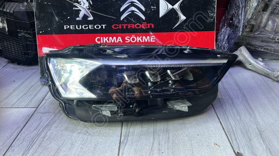 DS7 SAĞ FAR ORİJİNAL ÇIKMA YEDEK PARÇA