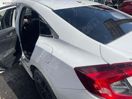 HONDA CİVİC FC5 1.6 BENZİN LPG SOL ARKA ÇAMURLUK