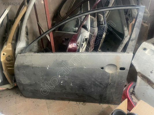 nissan primera sol ön kapı