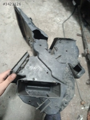 Renault Symbol Kalorifer Kutusu