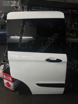 COURİER SAĞ SÜRGÜLÜ KAPII HATASIZZ ORJİNAL ÇIKMA PARÇAA