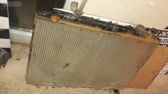 NİSSAN VANETTE LD23 2001 SU RADYATÖRÜ