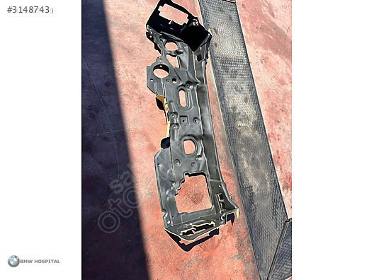 BMW F12 6 SERİSİ GÖĞÜSLÜK ARKA HALI orj