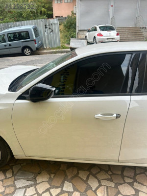 opel astra l sol ön kapı beyaz renk sökme dolu