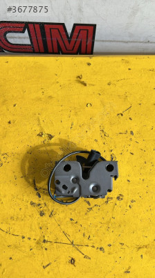 Skoda Fabia Kaput Kilidi - 6V0823509D Modeli