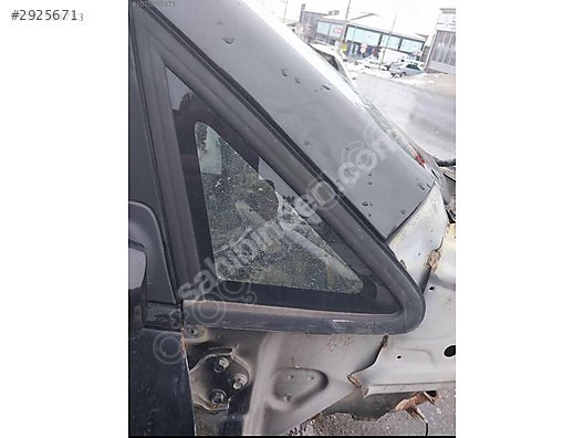 Chevrolet rezzo sağ ön kelebek camı EMR OTOMATİV