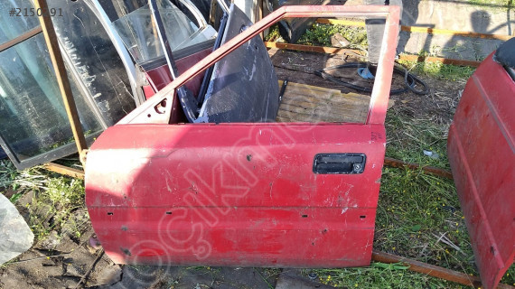 Mazda 323 sol ön kapı çıkma