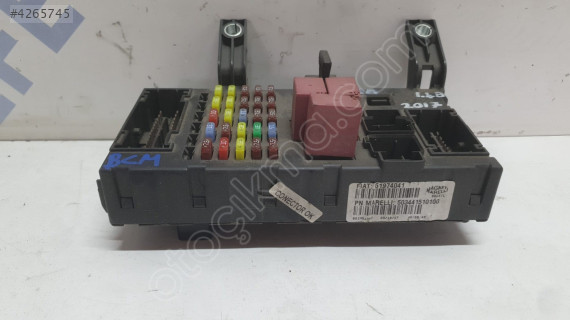 fiat linea 2017 1.4 iç sigorta kutusu (son fiyat)