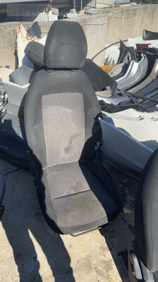 Fiat Egea döşeme koltuk