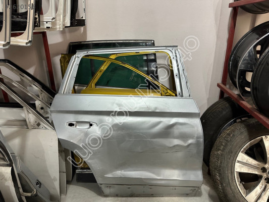 SEAT ATECA ÇIKMA ORJİNAL SAĞ ARKA KAPI BD2