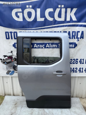 Peugeot Rifter Sağ Arka Sürgülü Kapı ORJİNAL