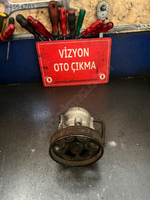 RENAULT TRAFİC 1.9 DCİ DİREKSİYON POMPASI