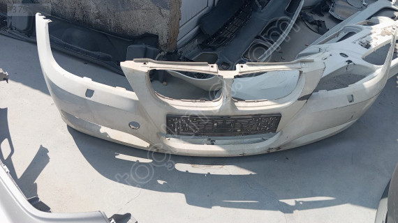 Bmw e90 ön tampon çıkma yedek parça