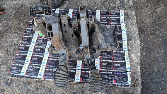 Fiat Doblo gaz pedelları