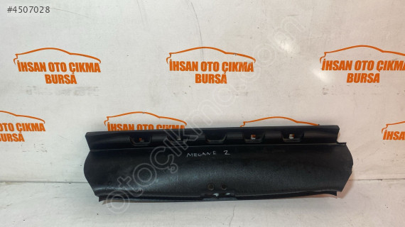 Megane 2 Bagaj İç Plastik Bakalit