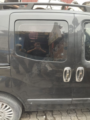 fiat fiorino sağ sürgülü kapı