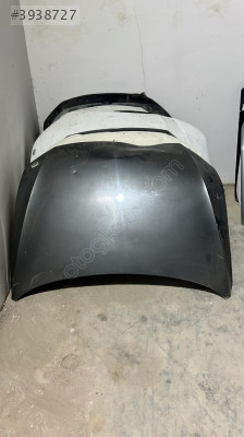 VOLKSWAGEN/ Passat 15 23 UFAK HASARLI ORJİNAL ÖN KAPUT