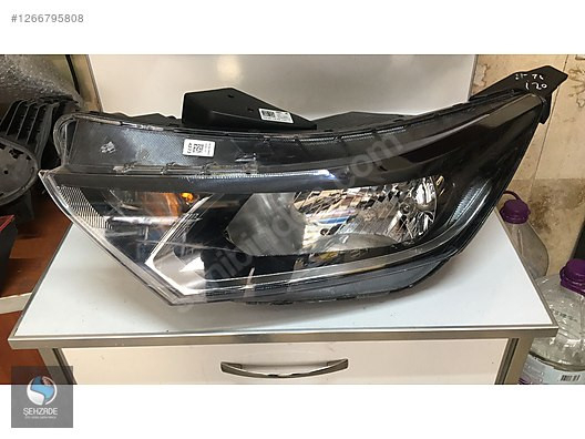 HYUNDAİ İ20 2021-2024 MODEL SOL FAR ÇIKMA ORJİNAL