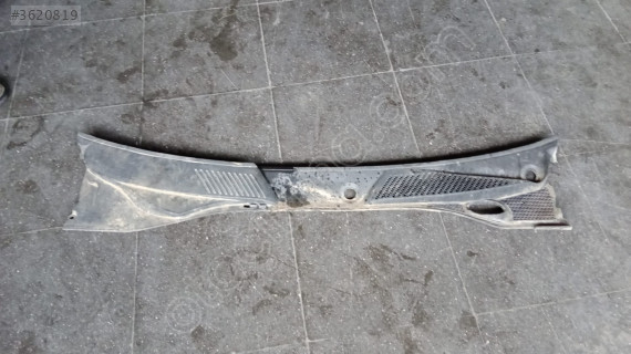 Orijinal Renault Clio2 Symbol Ön Cam Izgarası