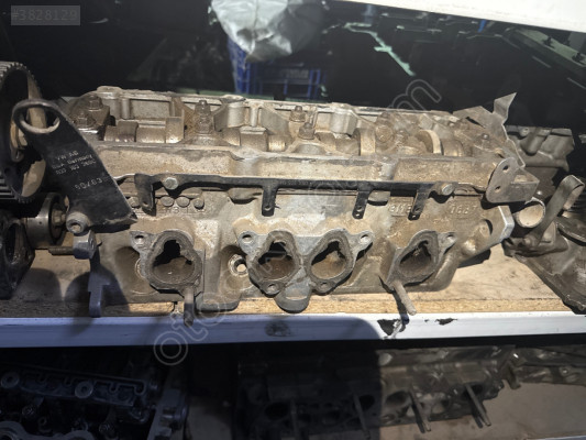 Passat üst kapak