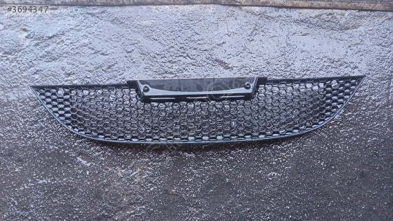 1P0853667 orjinal  tong yang seat leon ön tampon orta ızgara