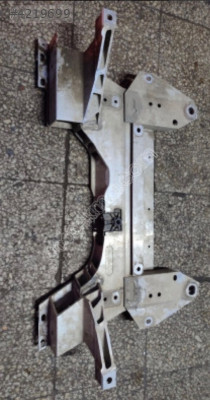 Peugeot 2008 MOTOR TRAVERS ORJİNAL ÇIKMA 2023