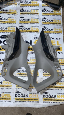 Opel Astra J Hb Arka Köşe Bakaliti İç Trim