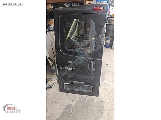 Renault Trafic sol arka bagaj kapağı
