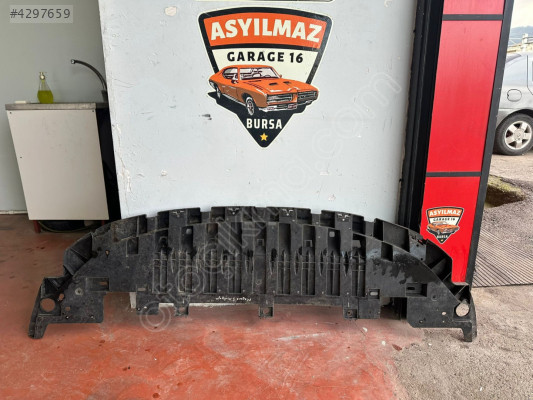 MEGANE 3 ÖN TAMPON ALT MUHAFAZA ORJİNAL 622354260R 2013-2016