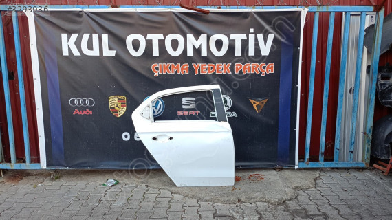 peugeot 301 sağ arka kapı