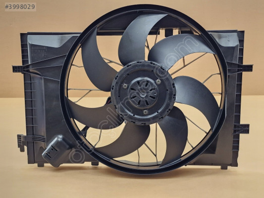 MERCEDES-BENZ W203 FAN MOTORU 600W 2045000393