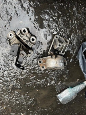 FİAT DOBLO SAĞ SOL MOTOR KULAĞI KONUK OTO