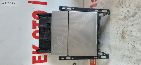 Mercedes E 212 ORTA KONSOL A2126809850
