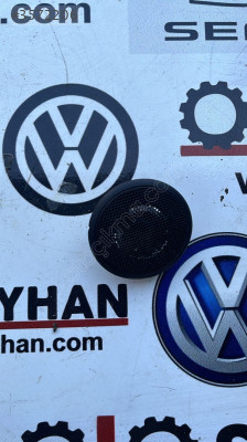 1K8035411A 5K0868160 golf 6 sağ arka kapı döşemesi tweeter
