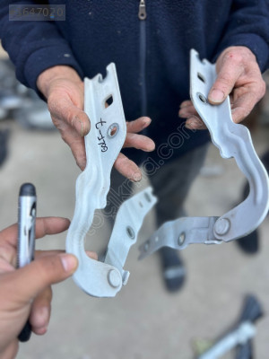 Volksvagen golf  7 çıkma sağ sol kaput menteşesi