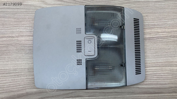 AUDI A3 TAVAN LAMBASI ORJINAL SIFIR 8P0947135D