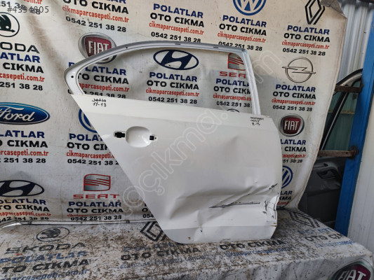 Volkswagen Jetta sağ arka kapı