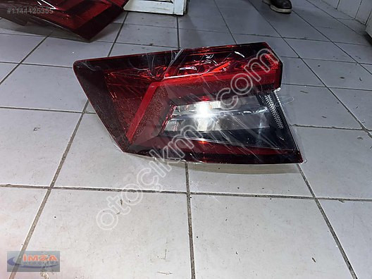 SKODA KAROQ SOL LED STOP SIFIR ORJ