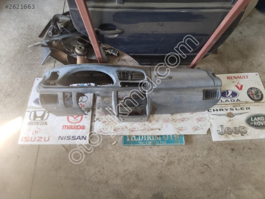 SKODA PİCKUP ÖN GÖĞÜS