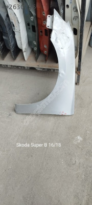 Skoda Super B çıkma sol ön çamurluk