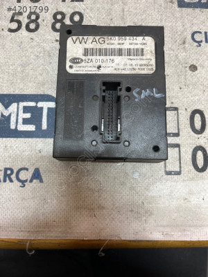 ÇIKMA VW TIGUAN 5K0 959 434 A 5K0959434A ANAHTARSIZ GİRİŞ MODÜLÜ