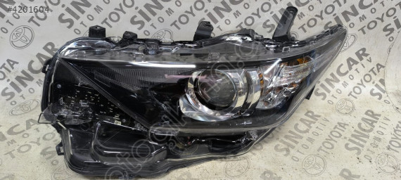 TOYOTA AURİS 2016 2018 SOL ÖN FAR ÇIKMA ORJİNAL