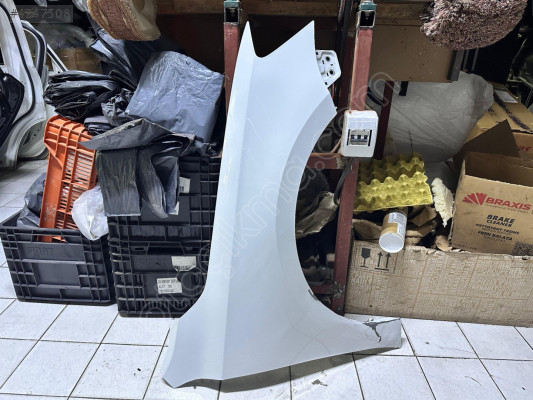 Vw Jetta Sağ Çamurluk 2011-2017 5C6821106A