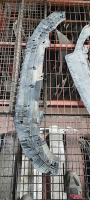 audi q2 ön tampon karlık sefalılar oto cıkma