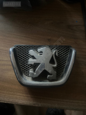 Peugeot 206 ön panjur arması çıkma orijinal 9628688677