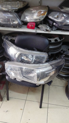Toyota helüx 2016 model sağ sol far