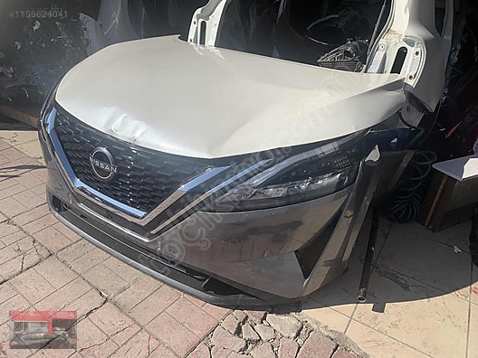 Nissan Qashqai J12-2022/24 FAR sol çıkma parça