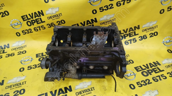 Opel Vectra B 1.8 16 V Çıkma Motor