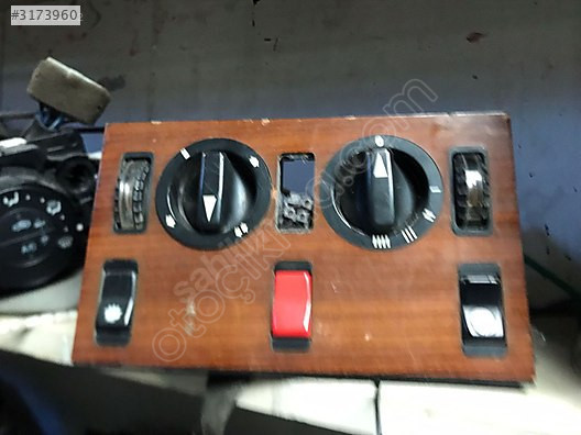 126 KASA MERCEDES KALORİFER PANELİ ORJİNAL